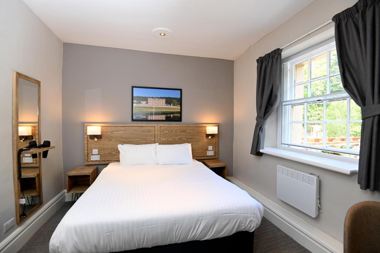 Wheatsheaf, Baslow By Marston'S Inns Bagian luar foto